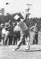 Teruo Sugihara, Japanese professional golfer.